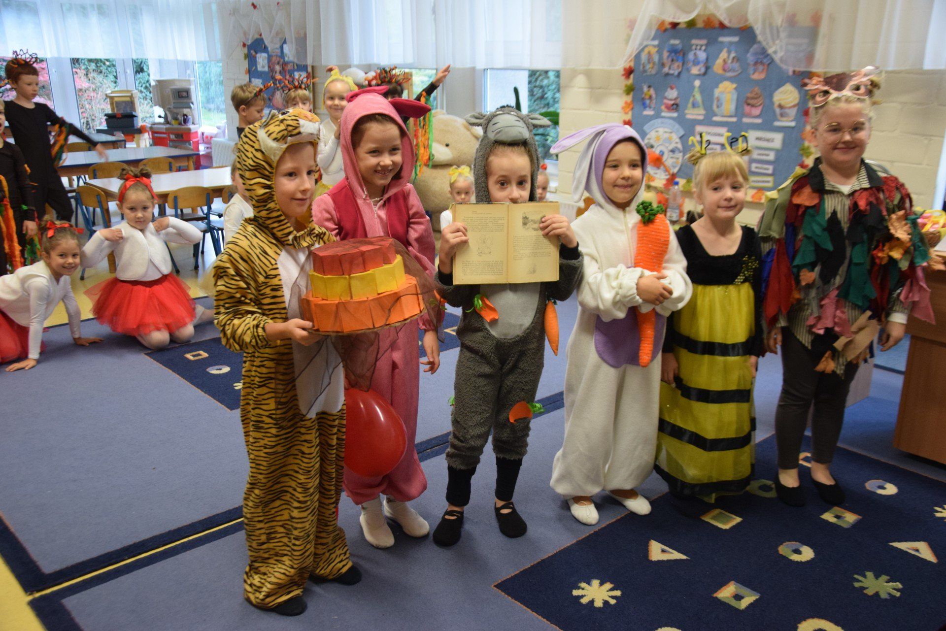 Dzień Nauczyciela w Przedszkolu Niepublicznym Kubusia Puchatka w Tychach i 22. urodziny patrona