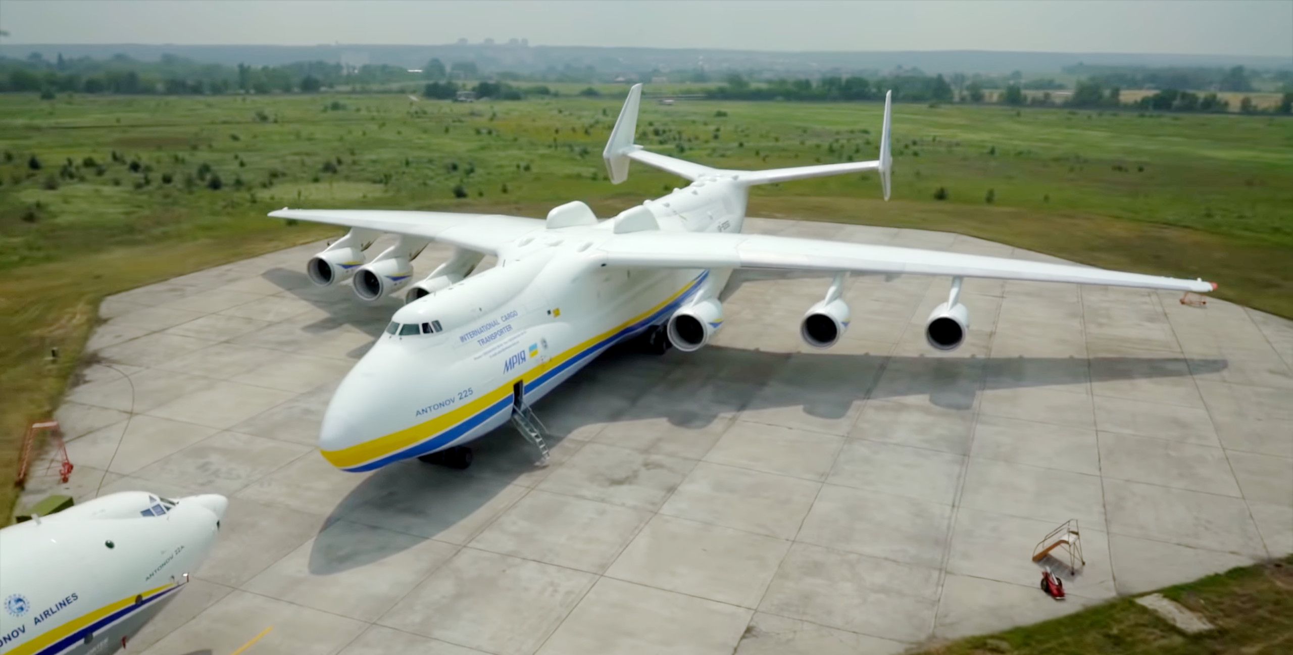 Największy samolot świata Antonow An-225 dostarczy sprzęt do walki z koronawirusem 1