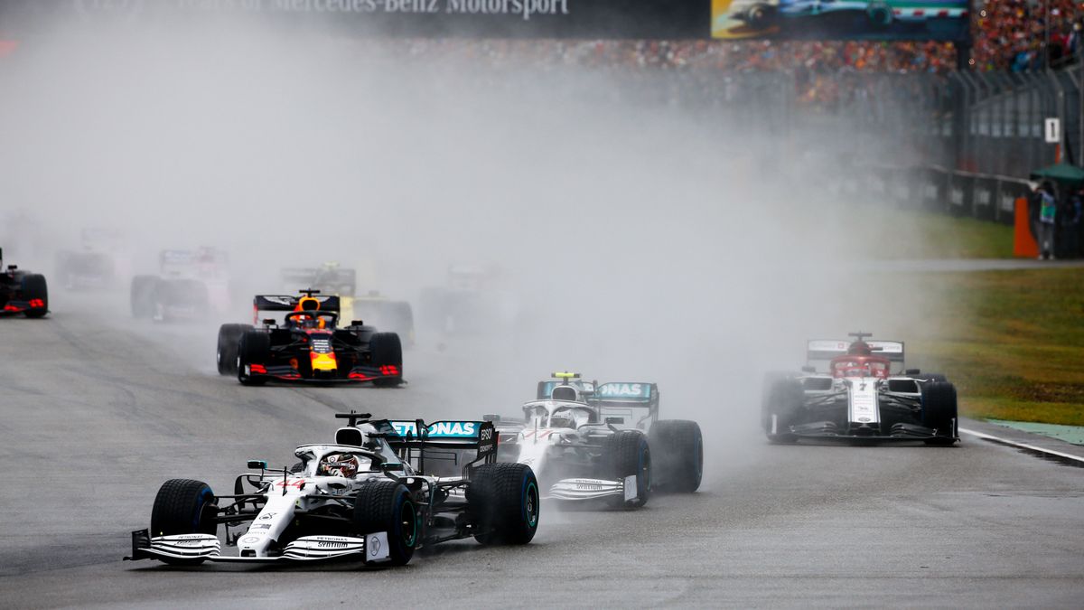 deszczowy wyścig F1