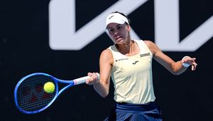 Linette zwycięska także w deblu. Potrzebny był trzeci set