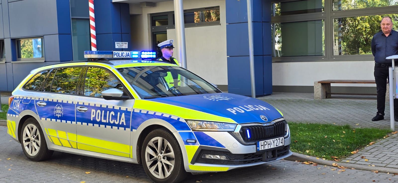 Hołd dla policjanta