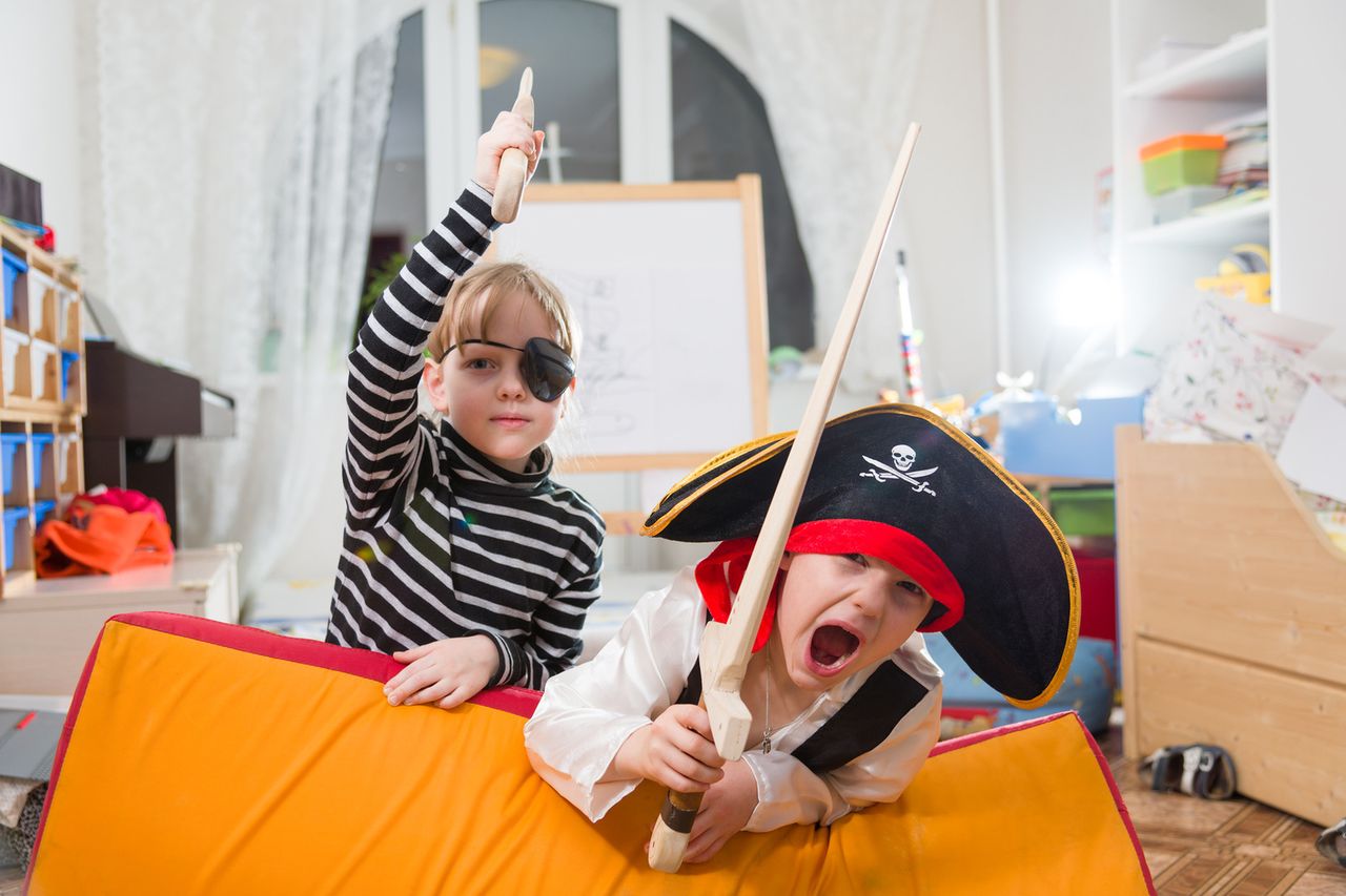 Handel pirackim oprogramowaniem na aukcjach pod lupą policji. Nawet 10 lat więzienia dla złapanej pary handlarzy?