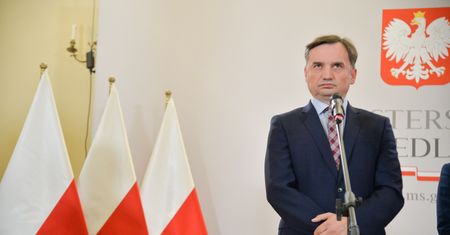 Ziobro otrzymał pismo w sprawie spowalniania śledztwa dotyczącego zabójstwa Adamowicza