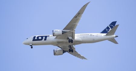 Kontrola lotów nad Polską. Czy jest bezpiecznie?