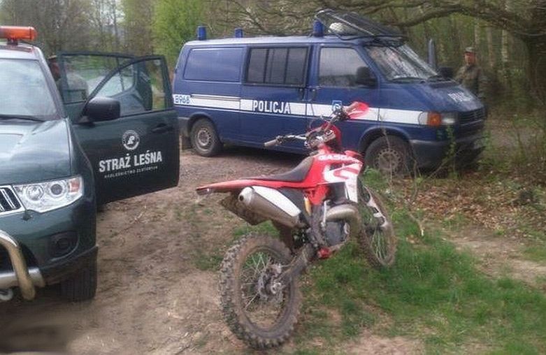 Motocykliści i quadowcy niszczą szlaki i płoszą zwierzęta