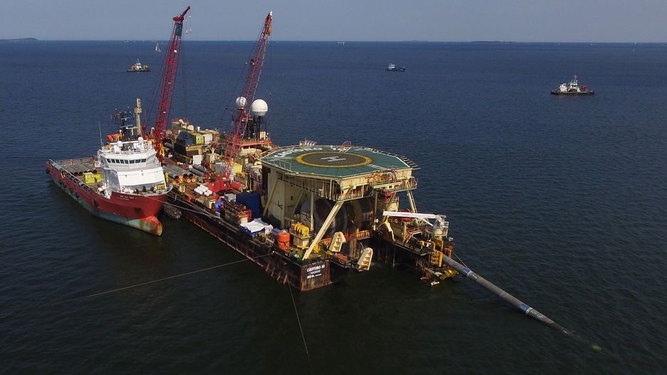 Układanie Nord Stream 2 niedaleko niemieckiego wybrzeża, 16 sierpnia 2018 roku