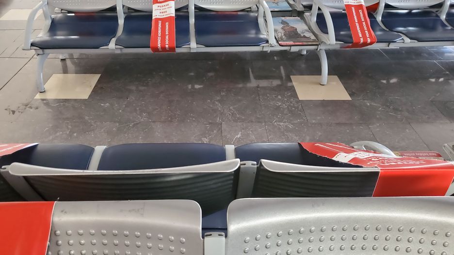 Turcja okazała się pechowa. Turyści koczowali na lotnisku