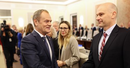 Prawa ręka Tuska w TK?  "Z całą pewnością się nadaje"