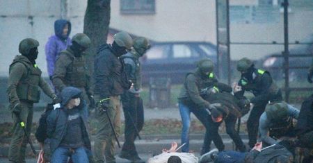 Przerażające sceny w Mińsku. W niedzielę upływa termin ultimatum