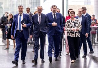 Nowy niemiecki rząd sformowany. Chadecy i socjaldemokraci podpisali umowę