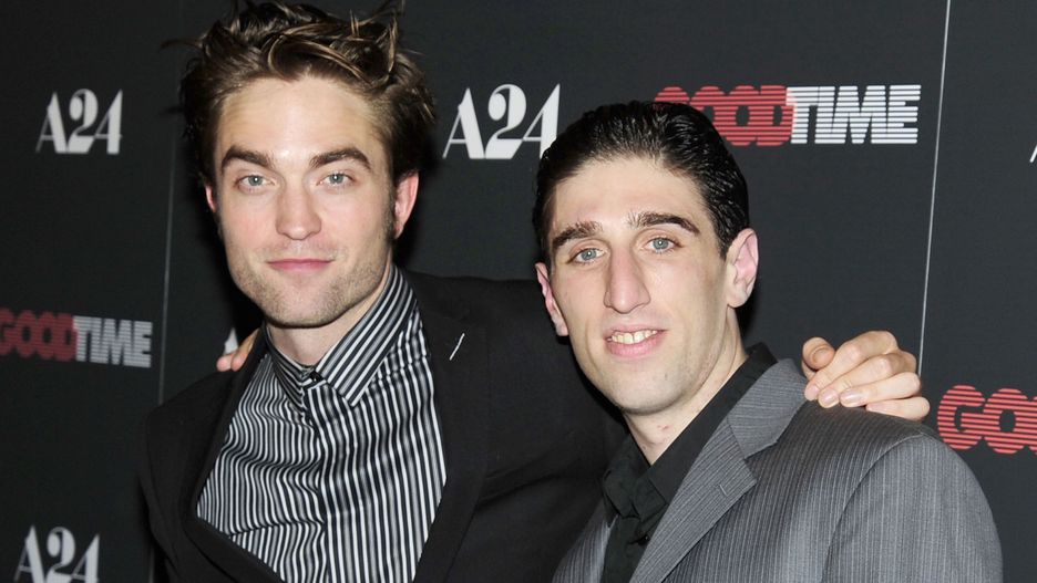 Robert Pattinson i Buddy Duress na premierze "Good Time" w 2017 r.