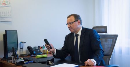 Nieoficjalnie: cała Rada Mediów Narodowych za odwołaniem Jacka Kurskiego
