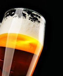 Zakaz picia alkoholu w miejscach publicznych to mit?