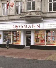 W sklepie cię nakarmią i uczeszą