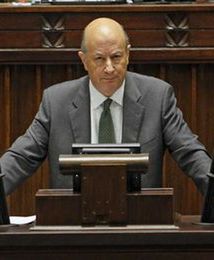 Rostowski chce ściągać podatek od zmarłych