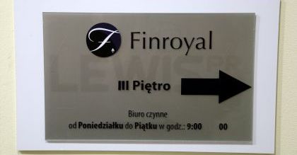 Prokuratura: akt oskarżenia ws. parabanku Finroyal