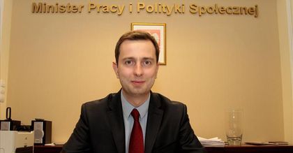 Skandal w resorcie pracy. Masaż głowy dla urzędników