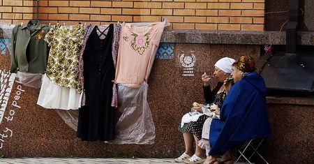 "Neue Zuercher Zeitung": reformy na Ukrainie zamiast sankcji wobec Rosji