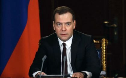 Miedwiediew: Ukraina jest winna Rosji 16 mld dolarów