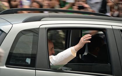 Papież: system ekonomiczny wykorzystuje człowieka i narzuca jarzmo