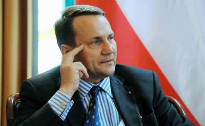 Radosław Sikorski: będą straty w handlu z Rosją