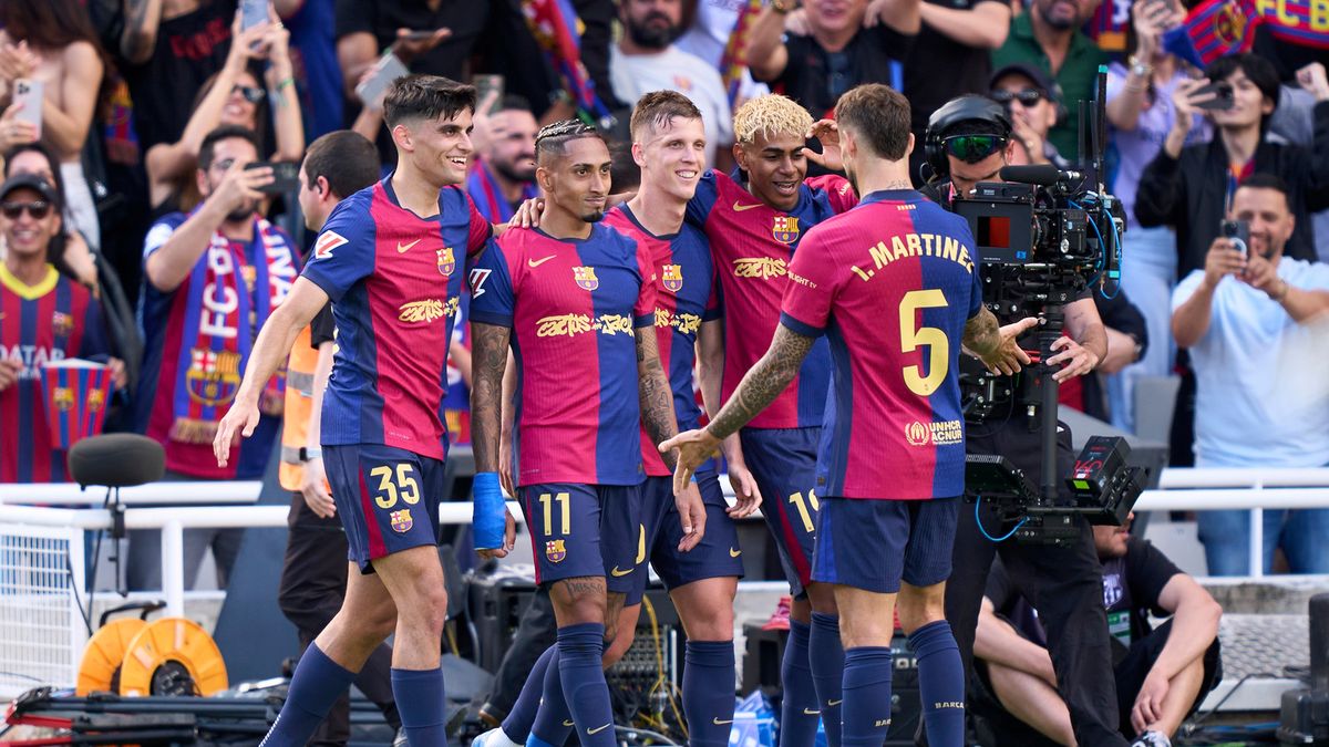 Getty Images / Pedro Salado / Na zdjęciu: Piłkarze FC Barcelony.