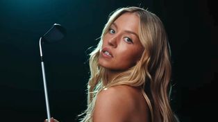 Rozebrała się dla reklamy. Bezlitosna reakcja innych kobiet
