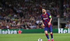 Europejskie kluby piłkarskie z 9,3 mld euro przychodów. FC Barcelona detronizuje Real Madryt