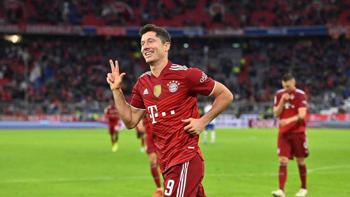 Zdjęcie okładkowe artykułu: PAP/EPA /  / Na zdjęciu: Robert Lewandowski