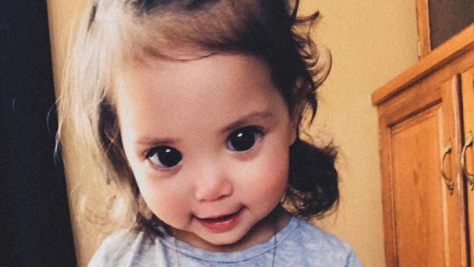 Dziewczynka ma niesamowite oczy