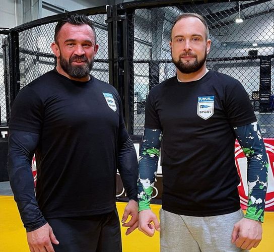 Na zdjęciu Daniel Omielańczuk i Artur Ostaszewski (z prawej)