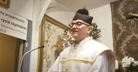 "Postarzałe, spróchniałe matrony". Szokujące słowa księdza