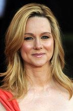 Laura Linney