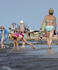 Wypadek na plaży. Paralotnia wleciała w ludzi