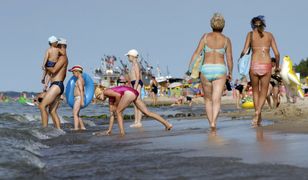 Wypadek na plaży. Paralotnia wleciała w ludzi