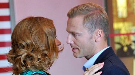 Aktor romansuje z dziennikarką TVN?