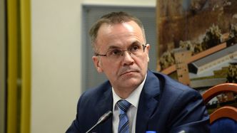 Podatek od wpływów reklamowych. Sellin szacuje, że w 2022 r. przyniesie 800 mln zł