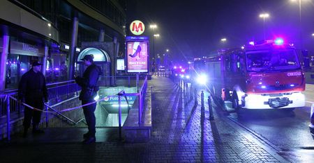 Awaria metra w Warszawaie. Pożar pociągu na stacji Politechnika
