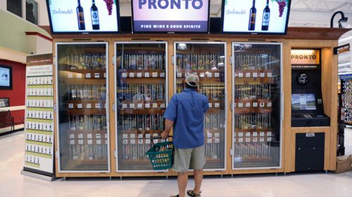 "Dowodzik proszę!" - powiedział automat z winem 1