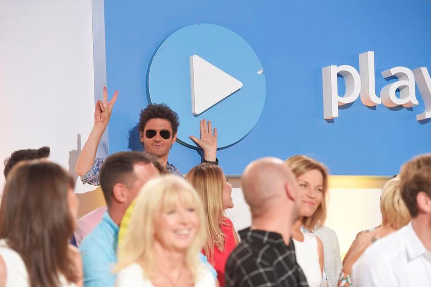 Kuba Wojewódzki uratował konferencję TVN. "Kubo, podwyżka będzie stuprocentowa"