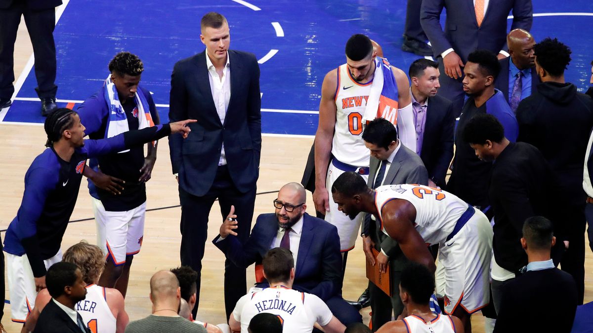 PAP/EPA / JASON SZENES / Na zdjęciu: New York Knicks