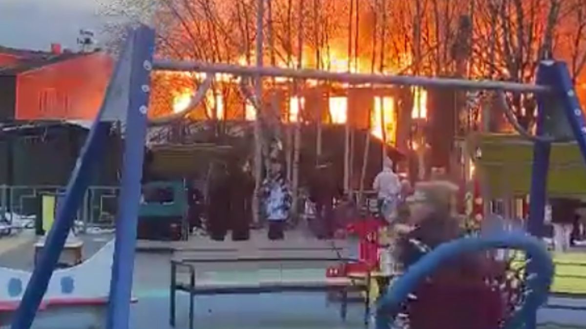 rosja plac zabaw dzieci dziecko 