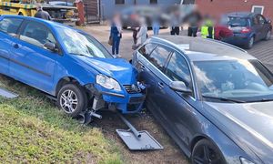 81-latek zasłabł za kierownicą. Potrącił dwie kobiety