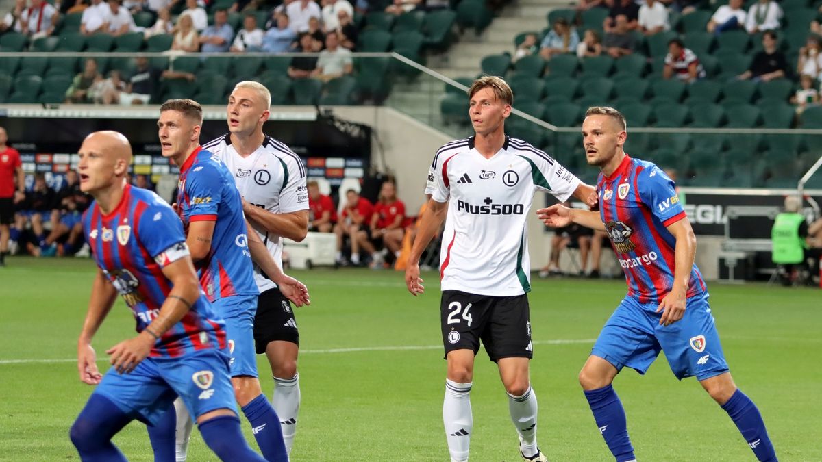 WP SportoweFakty / Mateusz Czarnecki / Jan Ziółkowski w meczu z Piastem Gliwice