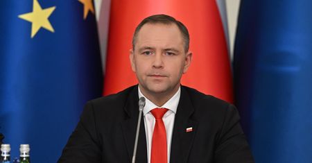 Prokuratura nie odpuszcza. Przedłużyła śledztwo ws. kawalerki Nawrockiego