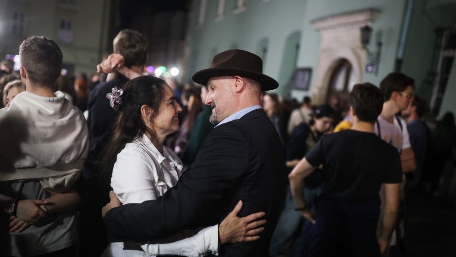 Potańcówka w Krakowie prowadzona przez Musiała