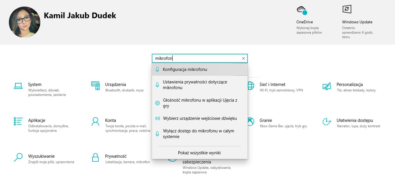 Wyszukiwarka ustawień Windows 10. Opcja "Konfiguracja mikrofonu" dotyczy... rozpoznawania mowy. Jak wyszukać właściwe? Ależ oczywiście słowem "Wejście"! (fot. Kamil Dudek)