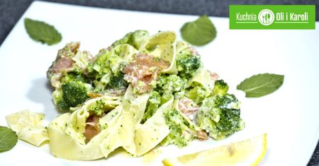 Pappardelle z łososiem i brokułami. Smaczny i prosty sposób na makron