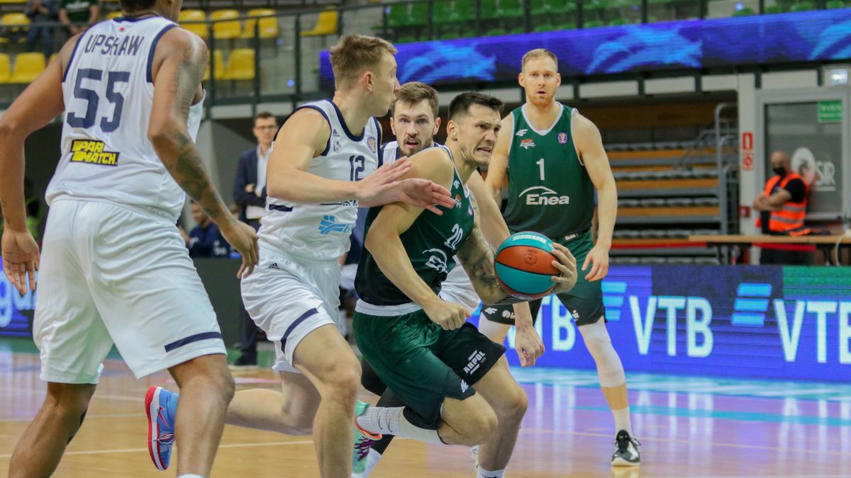 WP SportoweFakty / Artur Lawrenc / Na zdjęciu: Nemanja Nenadić