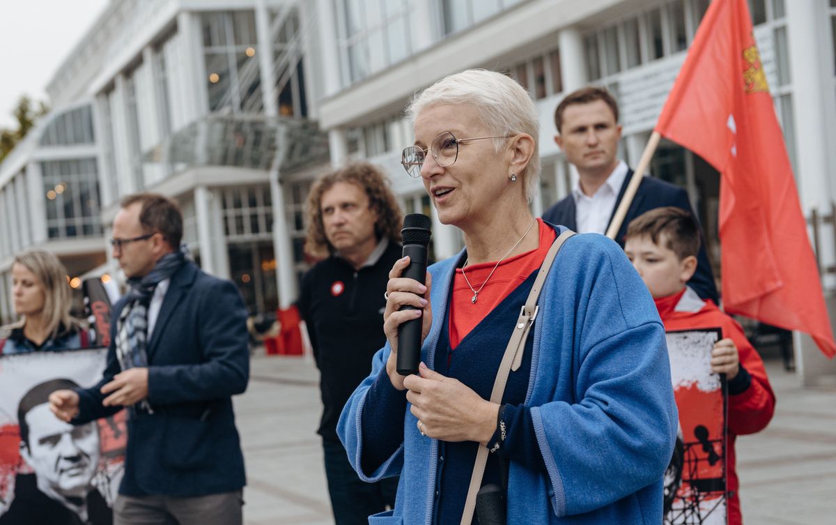 Irena Biernacka na demonstracji w Sopocie 